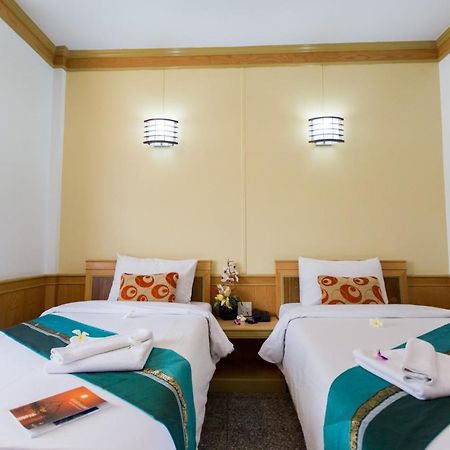 Boom Forest Hotel Hat Yai Buitenkant foto