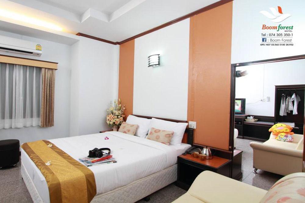 Boom Forest Hotel Hat Yai Buitenkant foto