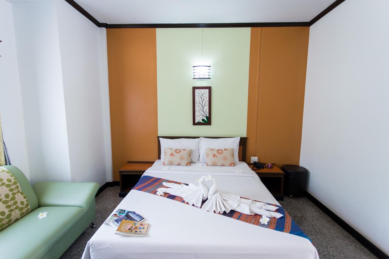 Boom Forest Hotel Hat Yai Buitenkant foto