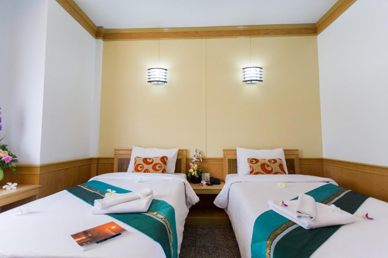 Boom Forest Hotel Hat Yai Buitenkant foto